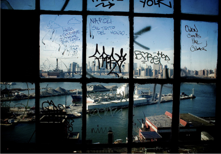 Figure 5. Jared Swafford, 475 Kent Avenue, Brooklyn, Dec. 15, 2007 (reprinted courtesy of the photographer, www.swingfromtherafters.com).