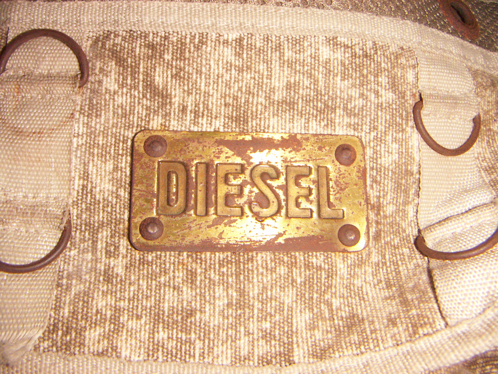 Figure 9. Iterations on a surfeit theme (Chennai, 2008)