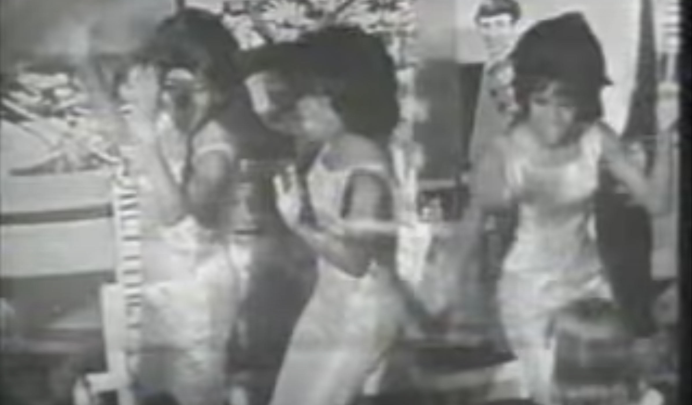 Figure 2. Martha and the Vandellas sing “Heat Wave” on Ready Steady Go! (1965)